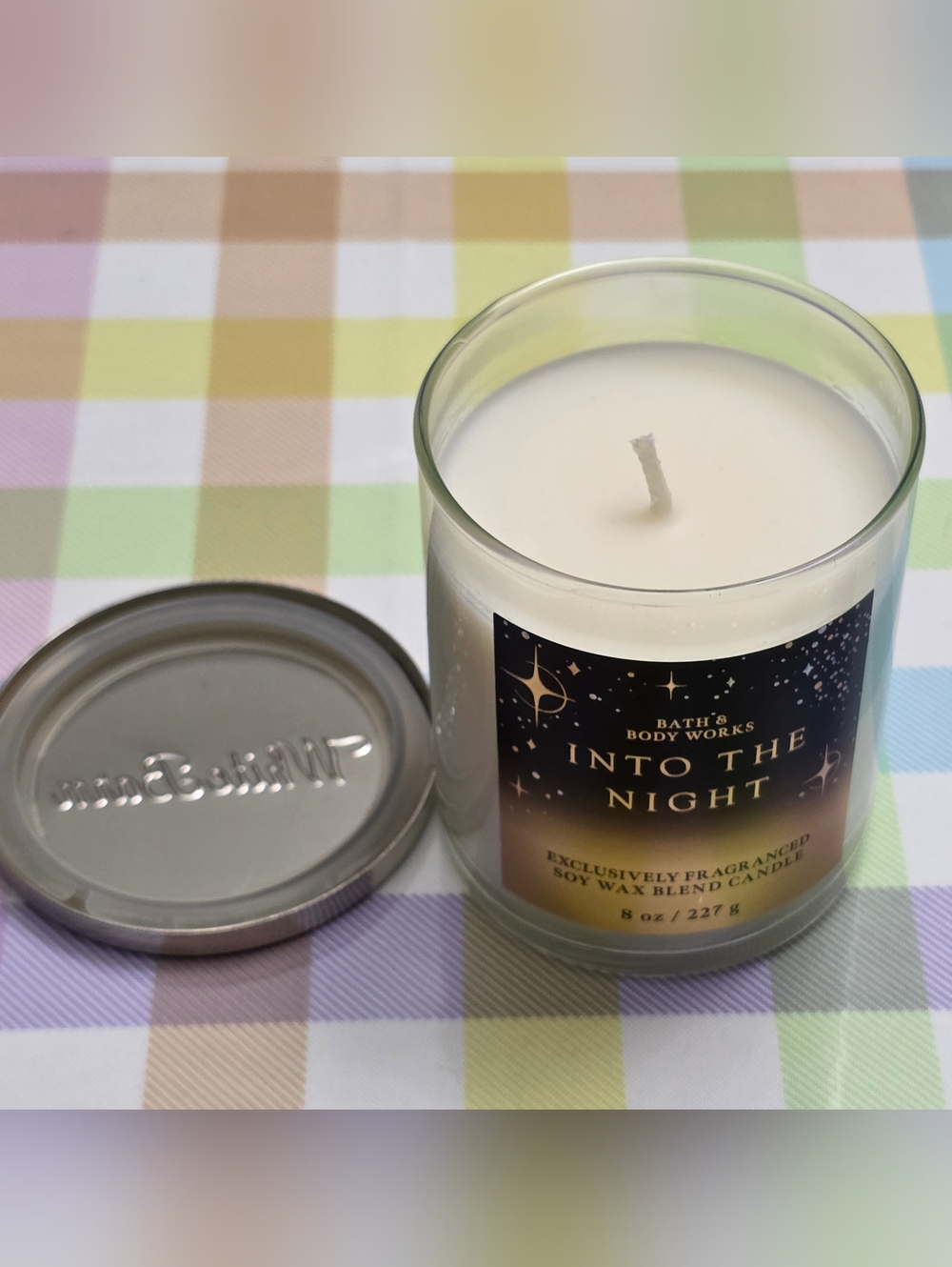 Bath & Body Works Into The Night Soy Wax Single Wick Candle 8oz NEW - Picture 3 of 5
